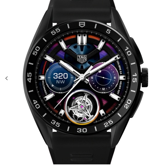 TAG HEUER CONNECTED
CALIBRE E3 45MM
45 mm, Titanium
SBG8A80.BT6221 - Picture 4 of 10